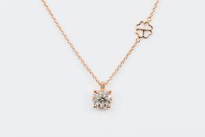 Collana Invisible oro rosa - idea regalo anniversario matrimonio - testimoni nozze - Gioielleria Casavola Noci