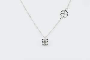 Collana punto luce diamante Starlight White - Gioielleria Casavola Noci - gioiello donne idea regalo compleanno - M