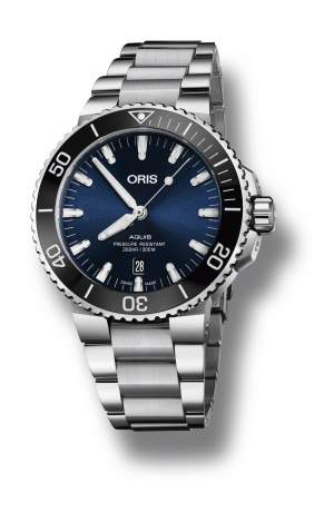 Oris Aquis Date 01 733 7730 4135-07 8 24 05PEB - Gioielleria Casavola Noci - orologio automatico svizzero - idee regalo importante