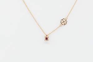 Collana punto luce rubino Starlight Rose - Gioielleria Casavola Noci - idee regalo donne per ogni occasione