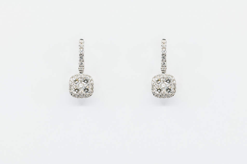 Orecchini quadrati pendenti Liberty White - Gioielleria Casavola di Noci - idee regalo per occasioni importanti