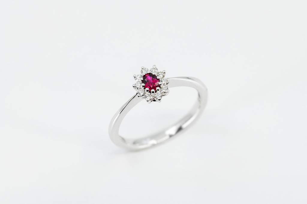 Anello rubino Sunflower baby Nature - Gioielleria Casavola Noci - idee regalo donne - cheap luxury