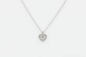 Collana diamante cuore pavè little Prestige - Gioielleria Casavola Noci - idee regalo donna - Made in Italy
