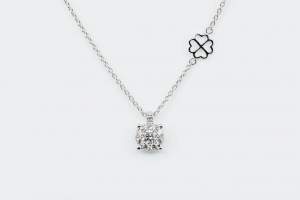 Collana oro bianco Invisible - Gioielleria Casavola Noci - idee regalo donna