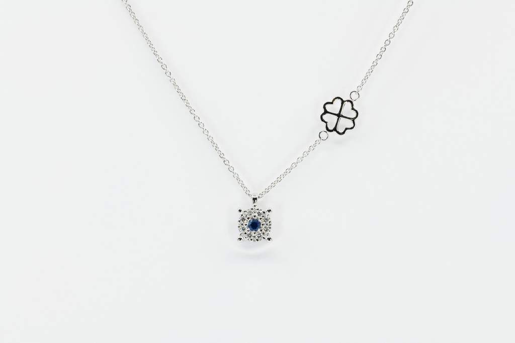 Collana Invisible Beau Saphir White - Gioielleria Casavola Noci - idee regalo fidanzata - gioiello oro bianco