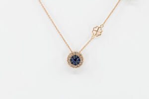 Collana Invisible tonda diamanti zaffiri Rosé - Gioielleria Casavola di Noci - idee regalo compleanno fidanzata - oro rosa