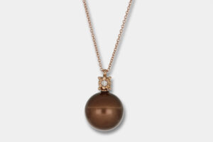 Collana punto luce con pendente perla australiana rosè - Gioielleria Casavola di Noci - idee regalo compleanno mamma 50 anni - per lei