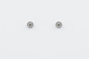 Orecchini a fiorellino Invisible diamanti - Gioielleria Casavola di Noci - idee regalo compleanno ragazza 18 anni - oro bianco