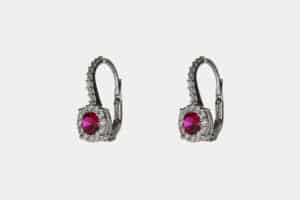 Orecchini oro bianco monachella zirconi rossi 7 mm - Gioielleria Casavola di Noci - idee regalo compleanno 40 anni migliore amica