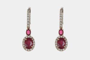 Orecchini pendenti rubini ovali Prestige Rosé - Gioielleria Casavola di Noci - idee regalo per una occasione importante - donna