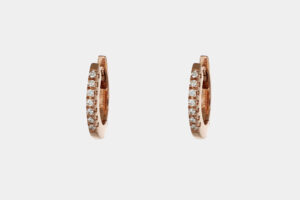 Cerchietti in oro rosa ovalizzati con pavé 1.5 cm Prestige - Gioielleria Casavola di Noci - idee regalo per compleanno 18 anni migliore amica - con diamantini