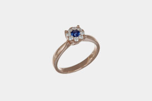 Anello Invisible zaffiro e diamanti Rosé - Gioielleria Casavola di Noci - idee per una dichiarazione di matrimonio romantica - in oro rosa 18 carati