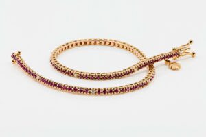 Bracciale tennis uomo rubini 2.04 ct oro rosa - Gioielleria Casavola di Noci - con diamanti - idee regalo compleanno 50 anni marito